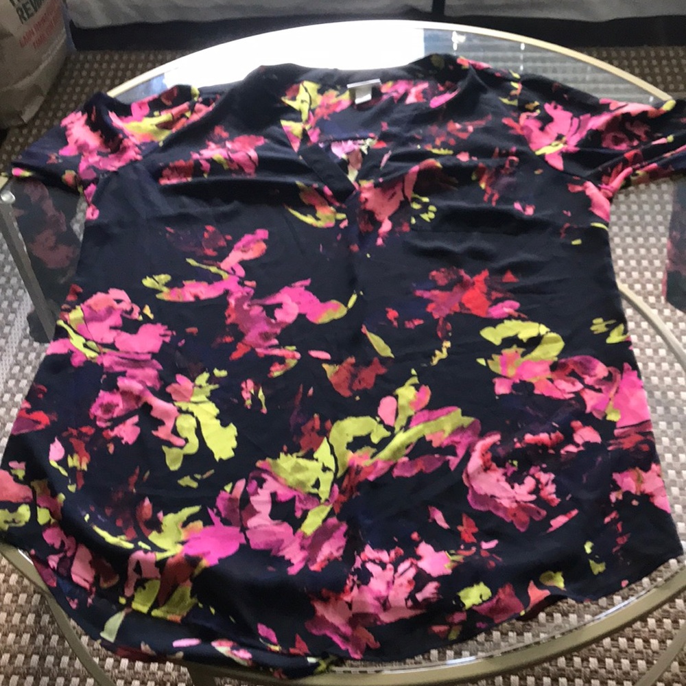 Long sleeve floral blouse